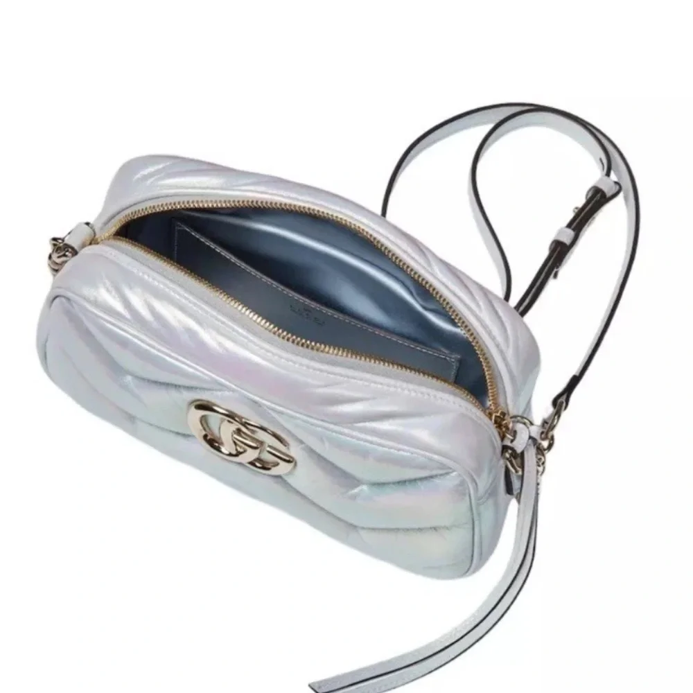 Gucci GG Iridescent Chevron Matelasse Quilted Camera Bag NWT And Box! - Picture 5 of 8